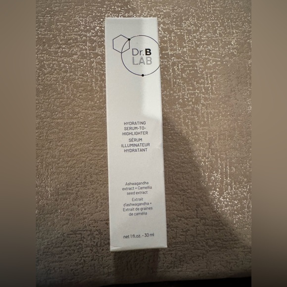 dr. b lab
HYDRATING SERUM-TO-HIGHLIGHTER, Perfect For All Skin Types, NEW in Box - Picture 6 of 15